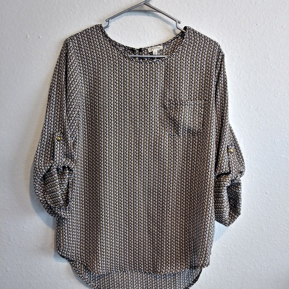 Lily white top
